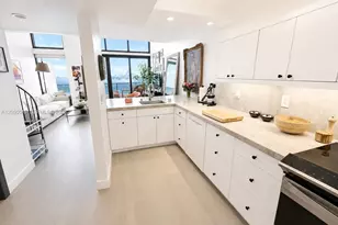 555 NE 15th St, Miami, FL 33132 - Photo 3
