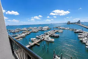 555 NE 15th St, Miami, FL 33132 - Photo 15
