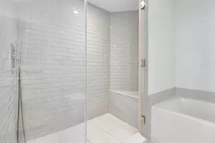 4010 S Ocean Dr, Hollywood, FL 33019 - Photo 23