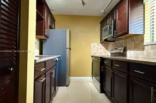 900 SW 9th St Cir, Boca Raton, FL 33486 - Photo 3
