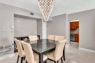 4400 Hillcrest Dr, Hollywood, FL 33021 - Photo 7