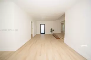 15411 NE 10th Ave, North Miami Beach, FL 33162 - Photo 11