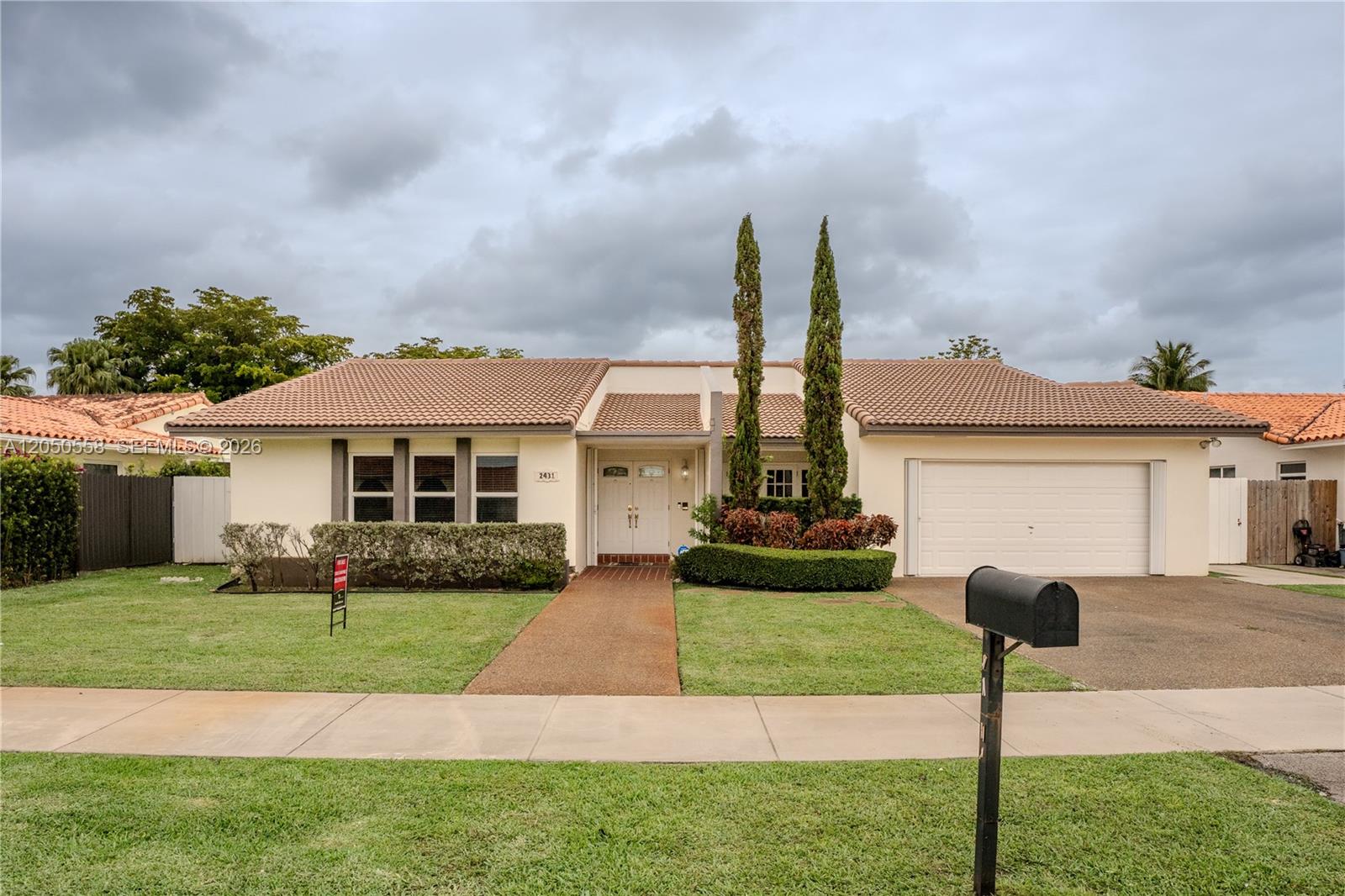 2431 SW 124th Ave - 2431 SW 124th Ave, Miami, FL 33175 Luxury Property | Jose Angel Pina