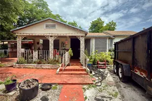 1053 NE 128th St, North Miami, FL 33161 - Photo 19