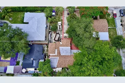 1053 NE 128th St, North Miami, FL 33161 - Photo 29