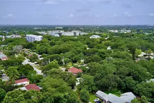 1053 NE 128th St, North Miami, FL 33161 - Photo 31