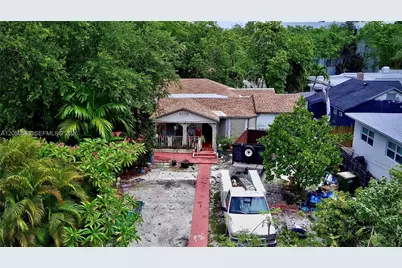 1053 NE 128th St, North Miami, FL 33161 - Photo 9