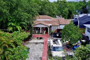 1053 NE 128th St, North Miami, FL 33161 - Photo 9