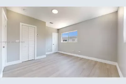 74 W 15th St #4, Hialeah, FL 33010 - Photo 11