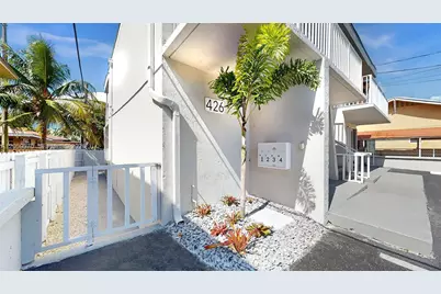 426 NW 13th Ave #2, Miami, FL 33125 - Photo 3