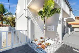 426 NW 13th Ave, Miami, FL 33125 - Photo 3