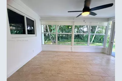 140 NW 27th St, Pompano Beach, FL 33064 - Photo 9