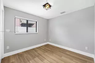 3481 SW 87th Ct, Miami, FL 33165 - Photo 3
