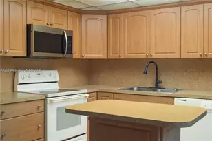 3534 NW 98th Terrace, Sunrise, FL 33351 - Photo 7