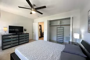 524 Washington Ave, Miami Beach, FL 33139 - Photo 17