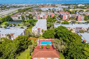 8501 NW 8th St, Miami, FL 33126 - Photo 17