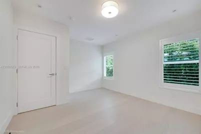 7107 SW 63rd Ave, South Miami, FL 33143 - Photo 21