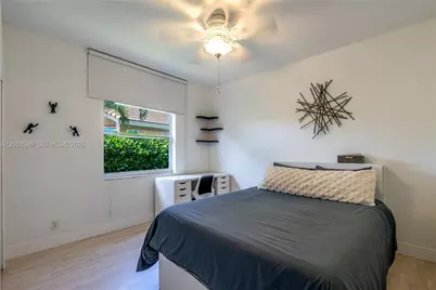 3855 Oak Ridge Cir, Weston, FL 33331 - Photo 29