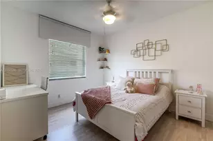 3855 Oak Ridge Cir, Weston, FL 33331 - Photo 23