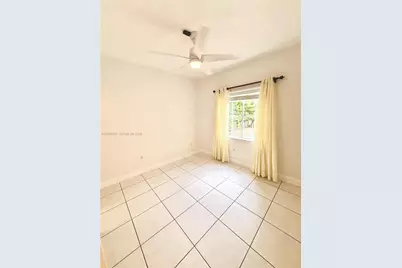 11504 SW 152nd Ct, Miami, FL 33196 - Photo 15