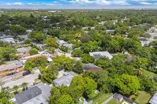 12685 NW Miami Ct, North Miami, FL 33168 - Photo 41