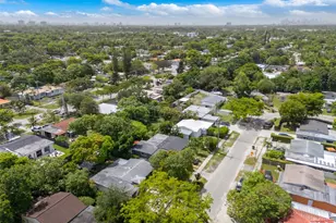 12685 NW Miami Ct, North Miami, FL 33168 - Photo 45