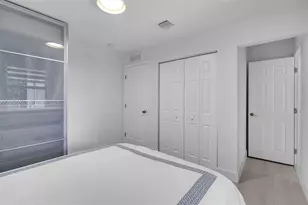 12685 NW Miami Ct, North Miami, FL 33168 - Photo 17