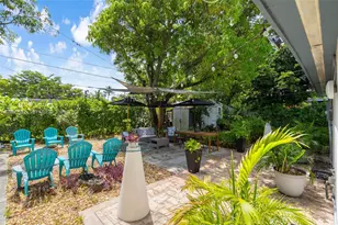 12685 NW Miami Ct, North Miami, FL 33168 - Photo 29
