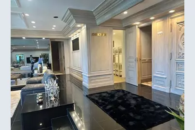 11111 Biscayne Blvd #PH AFG, Miami, FL 33181 - Photo 5