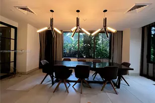 121 NE 34th St, Miami, FL 33137 - Photo 21