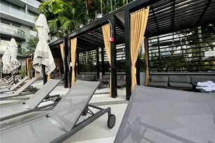 121 NE 34th St, Miami, FL 33137 - Photo 23