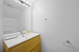 1951 Atlantic Shores Blvd, Hallandale Beach, FL 33009 - Photo 11