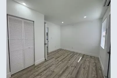 885 SW 29th Ave #3, Miami, FL 33135 - Photo 9
