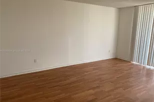 486 NW 165th St Rd, Miami, FL 33169 - Photo 3