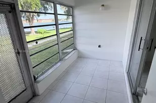 19051 NE 2nd Ave, Miami, FL 33179 - Photo 17