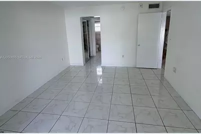 19051 NE 2nd Ave #1503, Miami, FL 33179 - Photo 9