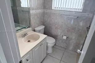 19051 NE 2nd Ave, Miami, FL 33179 - Photo 11