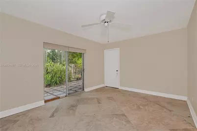9852 NW 9th Ct, Plantation, FL 33324 - Photo 15