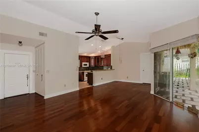 9852 NW 9th Ct, Plantation, FL 33324 - Photo 7