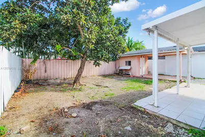 19721 SW 122nd Pl, Miami, FL 33177 - Photo 21