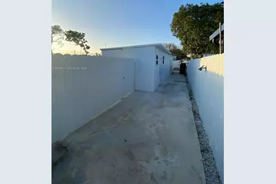 3501 NW 182nd St #1, Miami Gardens, FL 33056 - Photo 5