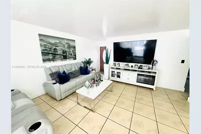 6837 W 19th Ct #6837, Hialeah, FL 33014 - Photo 7