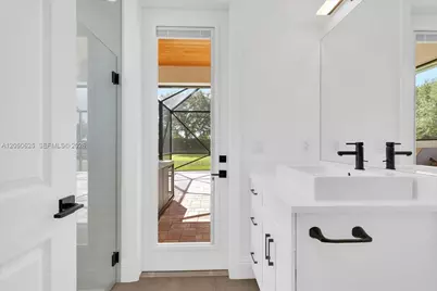 520 Caroline Dr, Vero Beach, FL 32968 - Photo 21
