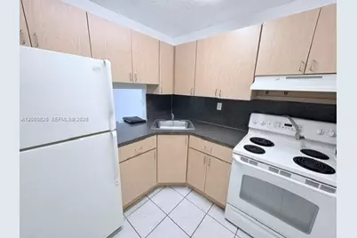 801 NW 47th Ave #116W, Miami, FL 33126 - Photo 5