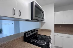 6090 W Flagler St, Miami, FL 33144 - Photo 23