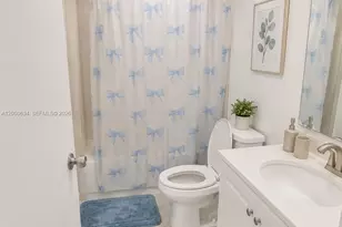 4720 NW 114th Ave, Doral, FL 33178 - Photo 17