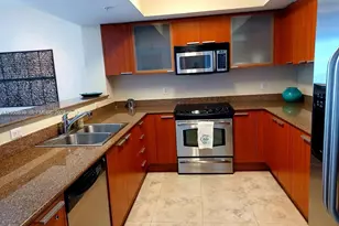 16699 Collins Ave, Sunny Isles Beach, FL 33160 - Photo 9