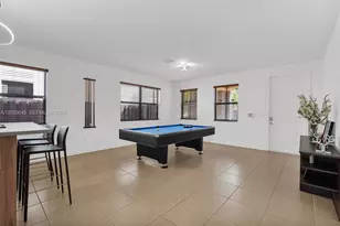 8910 NW 98th Ct, Doral, FL 33178 - Photo 23