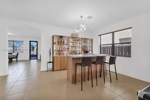 8910 NW 98th Ct, Doral, FL 33178 - Photo 21