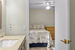 6885 NW 75th Pl, Parkland, FL 33067 - Photo 31